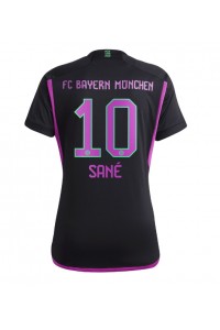 Fotbalové Dres Bayern Munich Leroy Sane #10 Dámské Venkovní Oblečení 2023-24 Krátký Rukáv